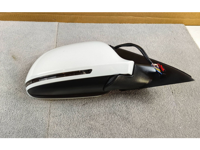 Зеркало электрическое Audi Q3 8U 2011 - 2016 года