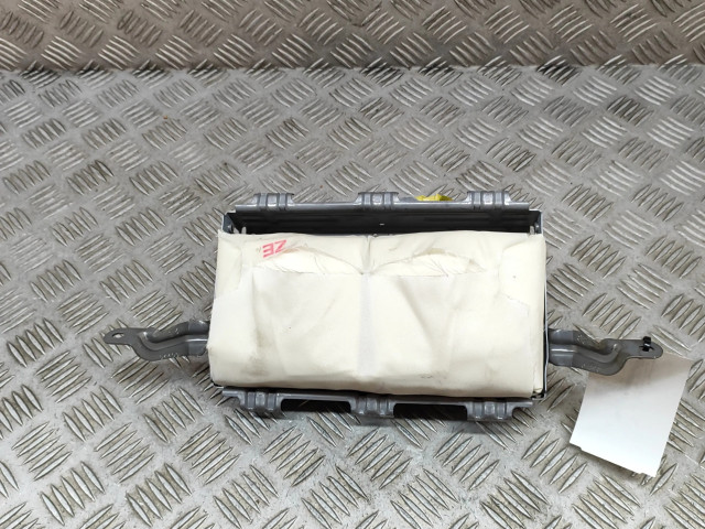 Подушка безопасности пассажира 8214047070, 7396047080   Toyota Prius+ (ZVW40)