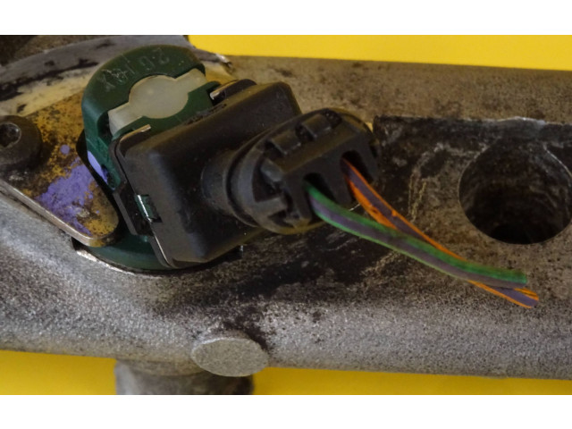 Vstřikovací lišta 857013 Renault Espace III