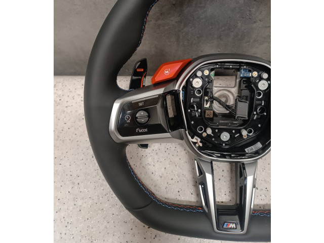 Volant BMW M5 2025 176A12EF