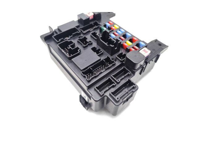 Блок предохранителей 8637A647, 582F11F03 Mitsubishi ASX