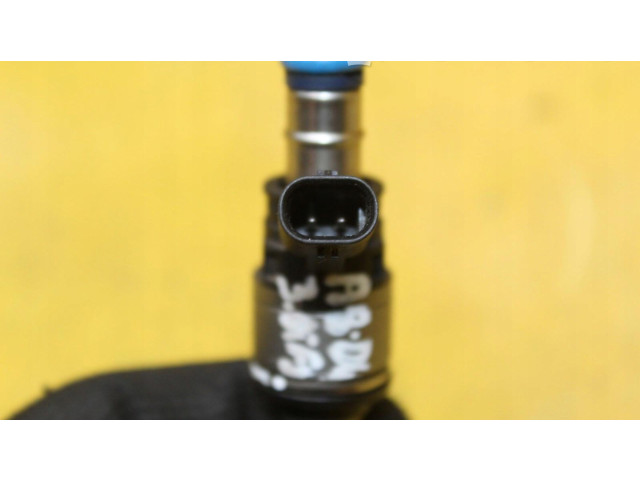 Vstřikovač 06C906036F Audi A8 S8 D4 4H