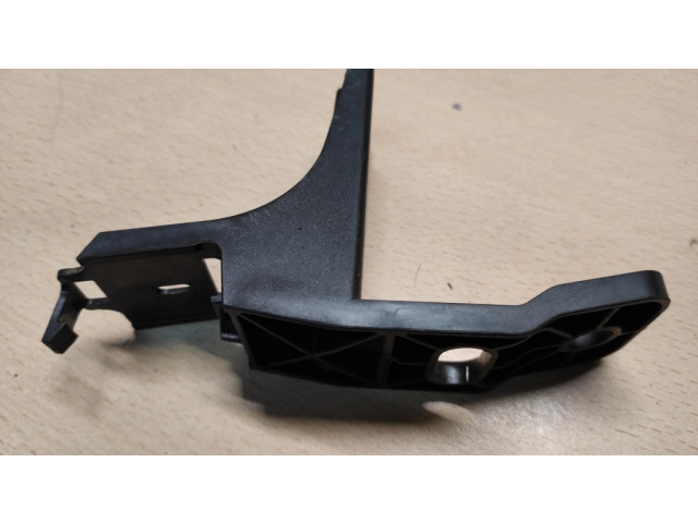 Другая деталь салона