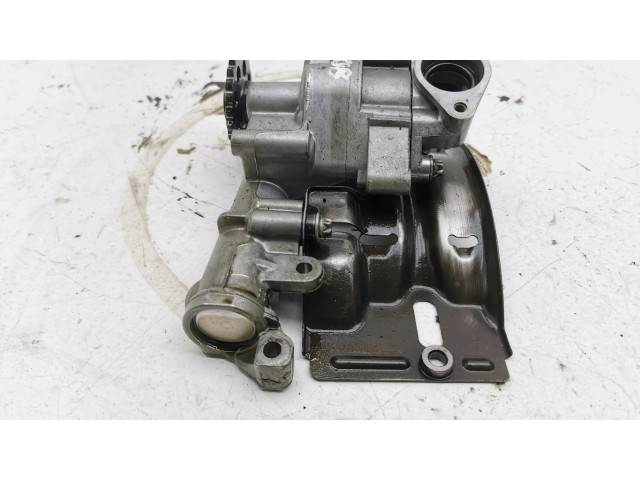 Čerpadlo oleje 6401810401 Mercedes-Benz A W169 2.0