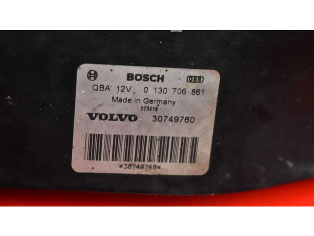 Вентилятор радиатора     30749760, 30749760    Volvo V70 