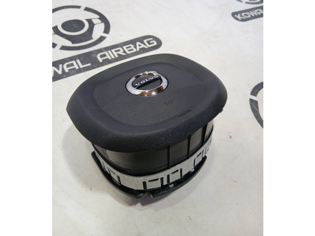 Подушка безопасности водителя 39834785, 626101601E Volvo XC90