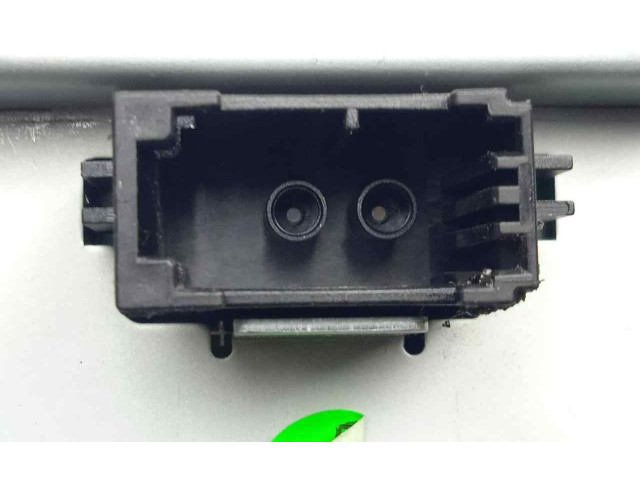 Дисплей Volvo S60