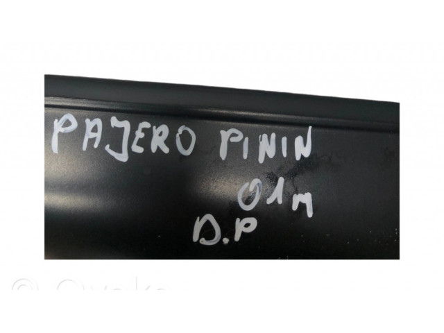 Зеркало заднего вида (в салоне)