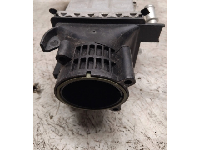 Радиатор интеркулера GV020005   Volkswagen Golf VIII