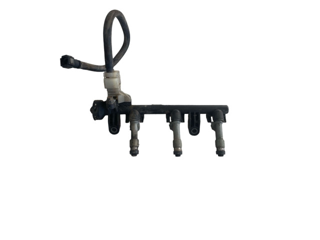 Топливная рампа 23814-0Q010-A   Citroen C1  