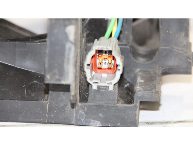 Вентилятор радиатора     2M412M8820, 2M412M8820    Subaru Forester SH 