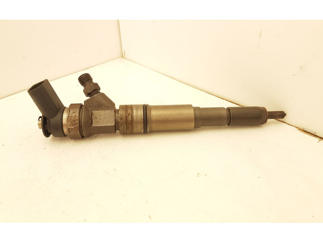 Vstřikovač 7788812   BMW 7 E65 E66  pro naftový motor 4.0  