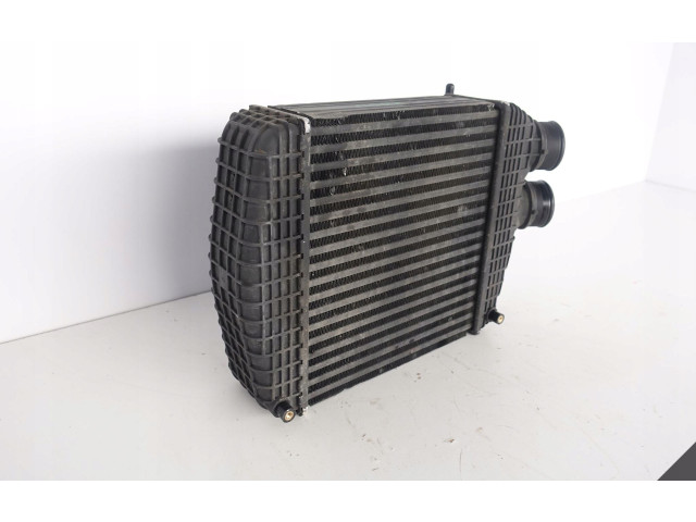 Интеркулер 670035635 Maserati Ghibli