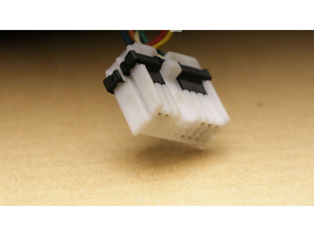 Зеркало электрическое        KIA Sorento  2010 - 2014 года   