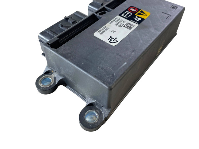 Блок подушек безопасности 812586170, A2C84139100 Chevrolet Camaro