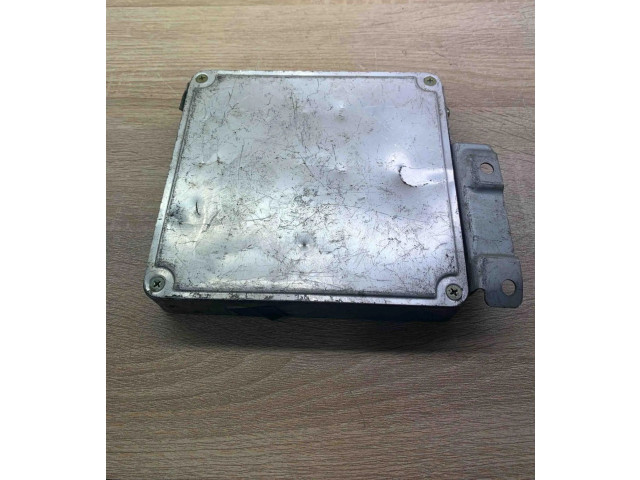 Блок управления двигателем Блок управления 0797001271, FEJ1 Mazda 626