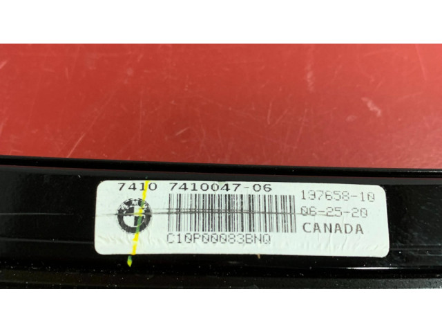 Облицовка стекла задней двери