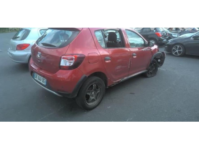 Вентилятор радиатора     214816703R    Dacia Sandero 