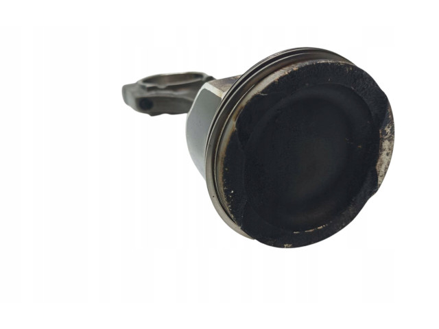  Поршень с шатуном  55196910, 16V  Fiat Grande Punto  