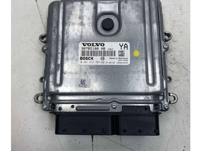 Блок управления двигателя 30785100, 1039S18372   Volvo V70
