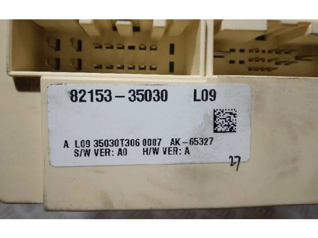 Pojistková skříňka Řídící jednotka BSM 8215335030 SsangYong Tivoli 2020