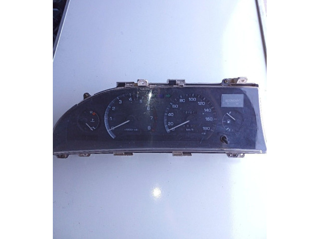 Přístrojová deska Toyota Corolla E90 1987 83200-1A460