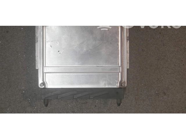 Блок управления двигателя    Volvo V70