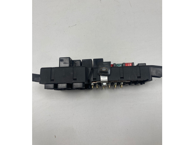 Блок предохранителей 518828108, 30728008   Volvo V70    