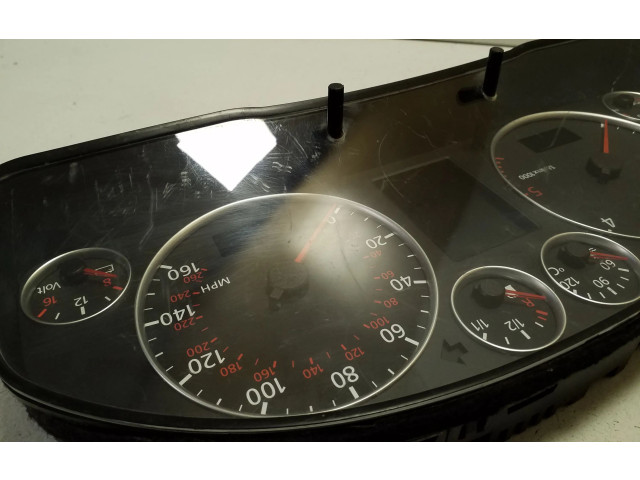 Панель приборов 110080128009, 110080128   Audi A6 S6 C5 4B       