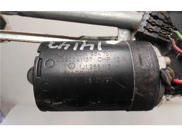 Двигатель стеклоочистителей 1J1955113, 0390241137 Audi A3 S3 8L 1997