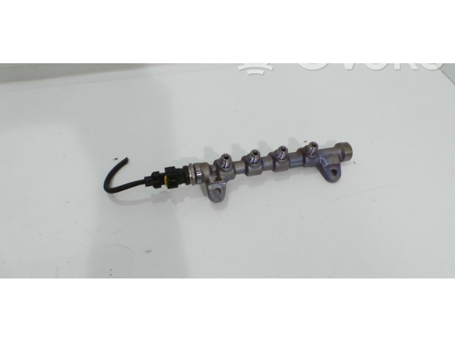 Přístrojová deska Suzuki SX4 S-Cross 2014 0445214254