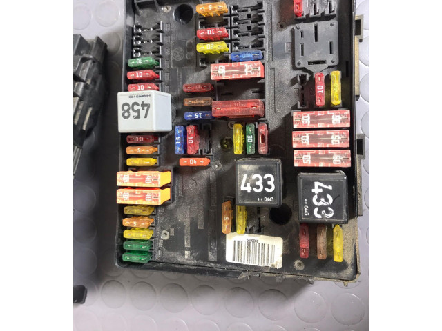 Блок предохранителей 1K0937124K, 1K0937124K   Audi A3 S3 8P    