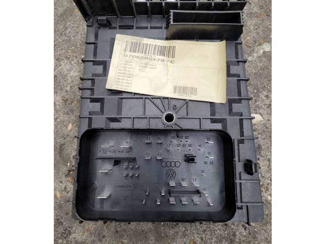 Блок предохранителей 1K0937800AJ, L1T000034 Volkswagen Touran I