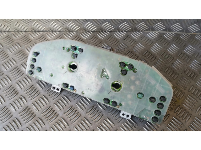 Панель приборов GE6SA Mazda 626