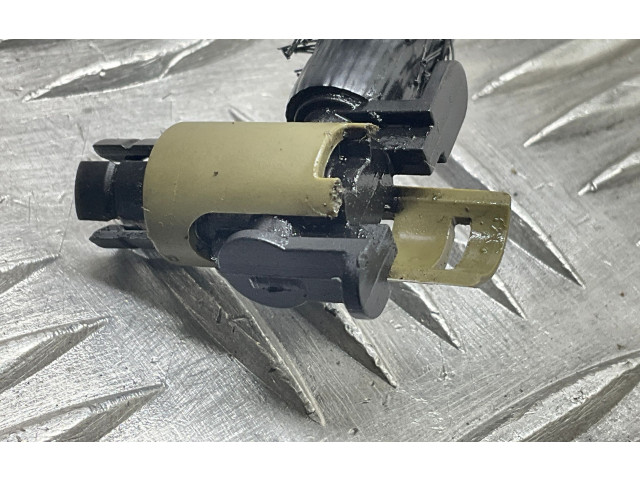 Комплект системы впрыска топлива 04L130277D, 04L130089F    Skoda Octavia Mk3 (5E)  CXXB DELPHI 