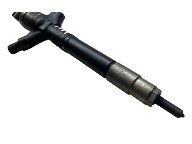 Vstřikovač 2367051030 Toyota Land Cruiser (J200)