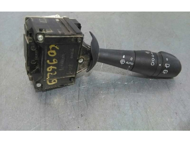 Ручка стеклоочистителей    Renault Clio IV