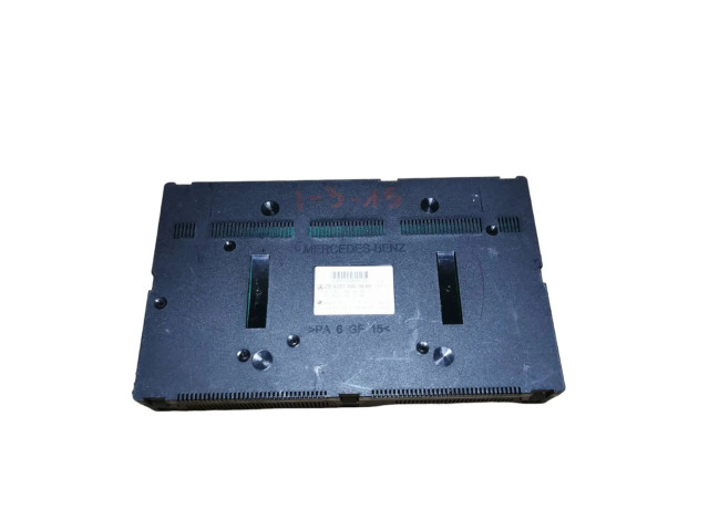 Pojistková skříňka A2215403862, A2214421330 Mercede-Benz S W221 2008
