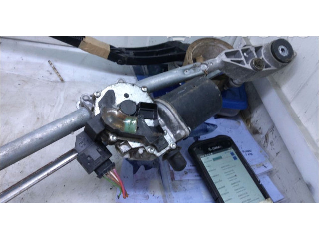 Моторчик дворников 1698202140, A1698200300    Mercedes-Benz A W169