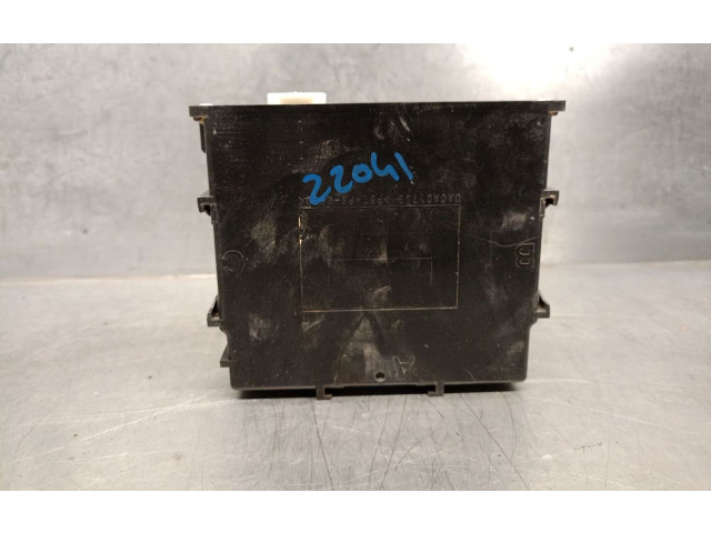 Zpětné zrcátko  Renault Austral 2023  478806US0A  