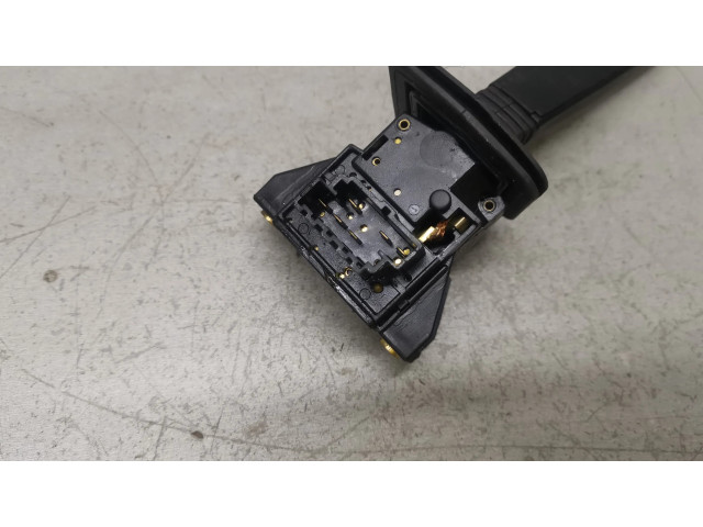 Ручка стеклоочистителей Volvo 850