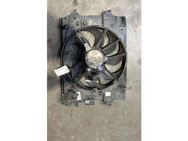 Вентилятор радиатора Dacia Sandero