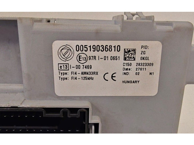 Vstřikovač 51918353, 00519036810   Fiat Punto (199)    199.B.4000(Euro 5) 