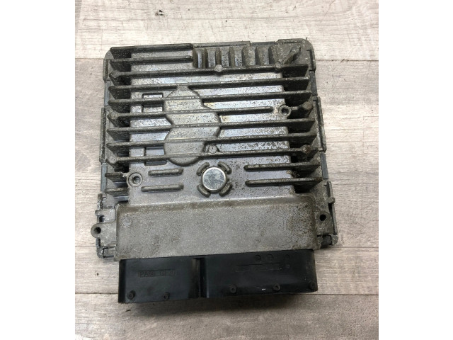 Блок управления двигателя 03L906023QE, 03L906023LK   Skoda Rapid (NH)