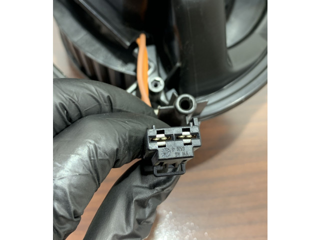 Вентилятор печки    3Q1819021E   Cupra Formentor