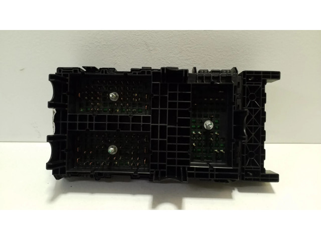 Блок предохранителей 68193002AF Jeep Cherokee