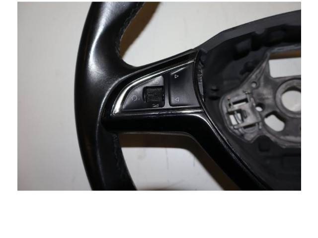 Руль Skoda Fabia Mk3 (NJ)  2015 - 2021 года 5E0419685A      