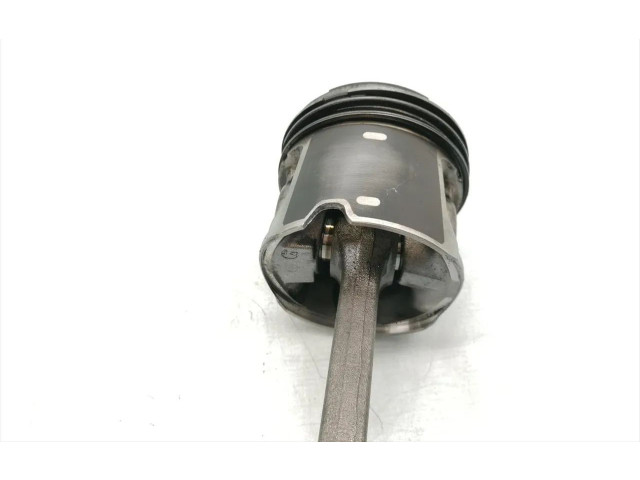  Поршень с шатуном    Jeep Grand Cherokee (WJ)  