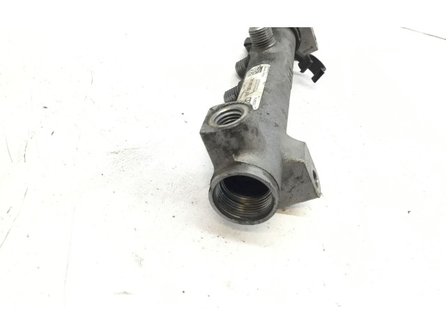 Vstřikovací lišta 057130090AC Audi A8 S8 D4 4H CTE002626