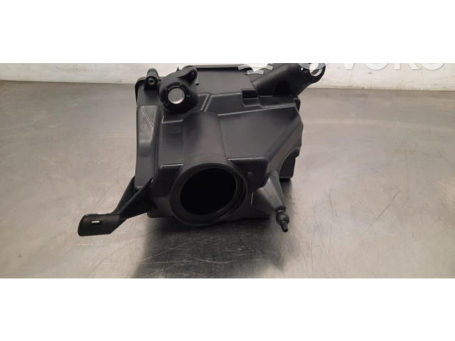 Блок предохранителей     Mercedes-Benz EQC    